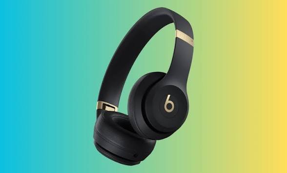Beats Solo 4 – Premium On-Ear Wireless Headphones | Spatial Audio, 50-Hour Battery, USB-C